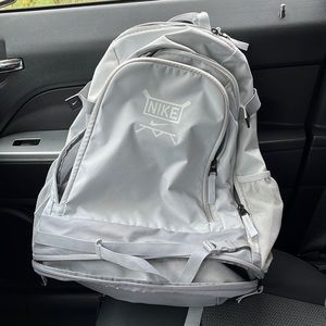 Nike vapor baseball backpack Grey